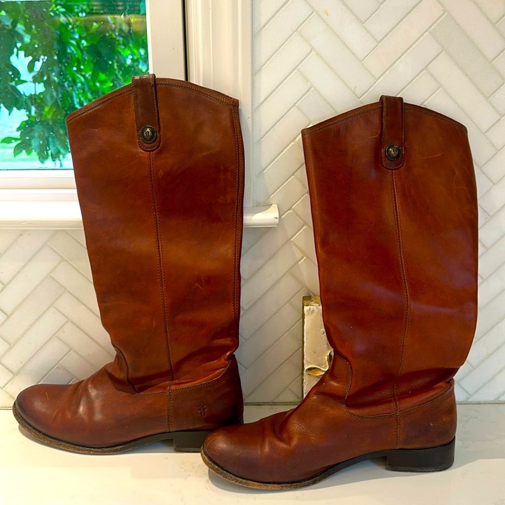 Frye Melissa button boots -EUC